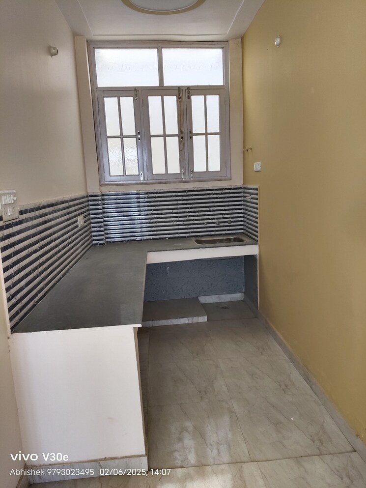 Kitchen, jankipuram extension 2 Bedroom 600 Sq.Ft. Independent House In Jankipuram Extension Lucknow 8255348