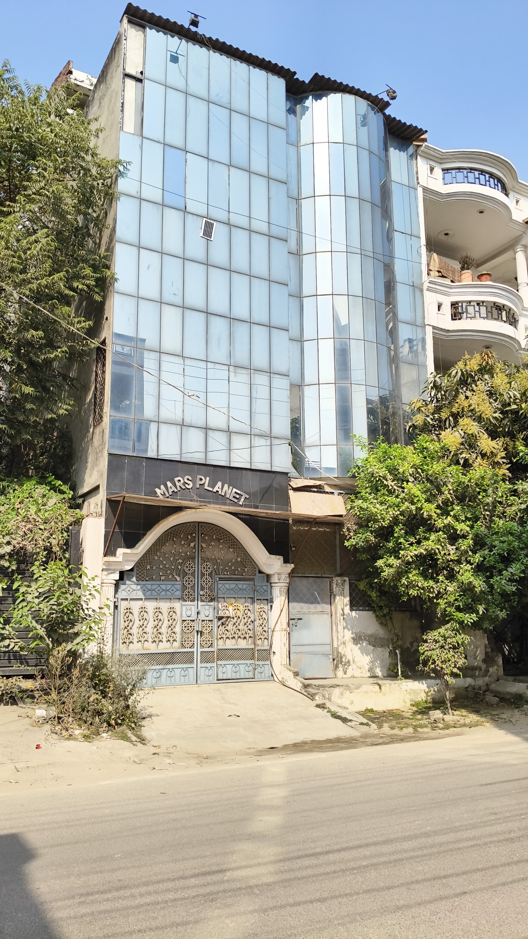 3.5 BHK + Pooja Room,Study Room Independent House For Sale in Vibhav Khand Gomti Nagar 