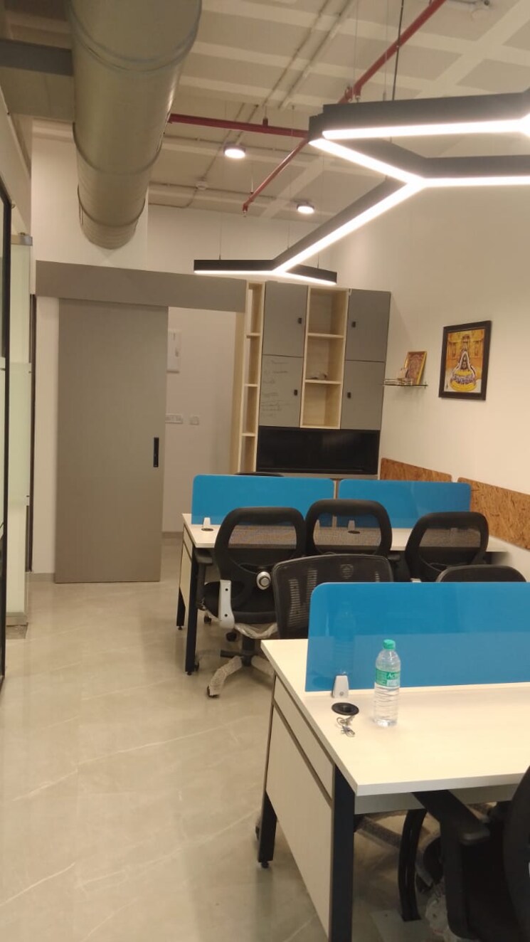 Team Area, sunteck-crest Commercial Office Space 840 Sq.Ft. In Andheri East Mumbai 8255367