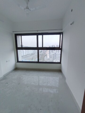 Room in 3 BHK Apartment at Rohan Silver Gracia, Ravet – for Rent
