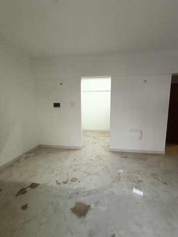 Room in 3 BHK Apartment at Rohan Silver Gracia, Ravet – for Rent