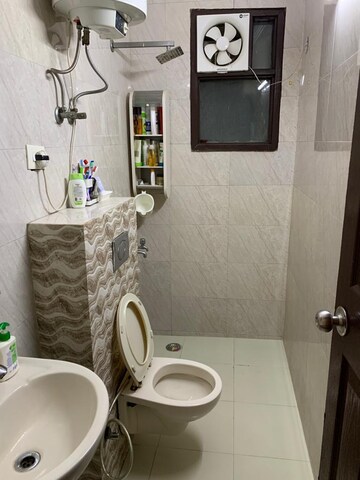 Bathroom in 2.5 BHK Builder Floor at Paschim Vihar – for Rent