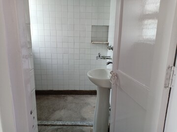 Bathroom in 2.5 BHK Apartment at Saket – for Rent