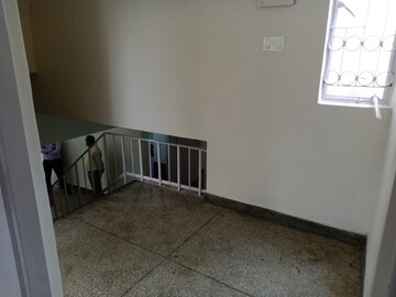 Room in 2.5 BHK Apartment at Saket – for Rent