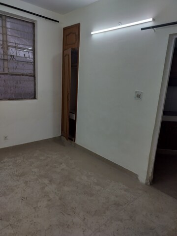 1 BHK Apartment For Rent in Sector 14 Dwarka