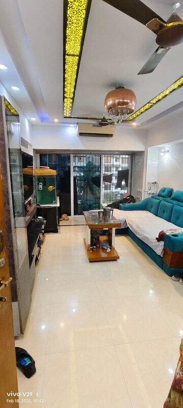 Living Room in 3 BHK Apartment at Lokhandwala Vinay Tower, Kandivali East – for Rent