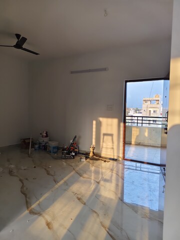 Room in 2 BHK Apartment at Indiranagar – for Rent