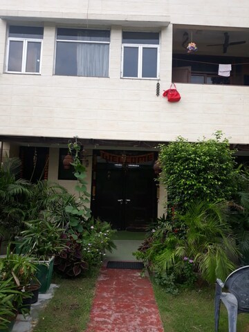 2 BHK Apartment – Exterior View View at Defence Colony - for Rent