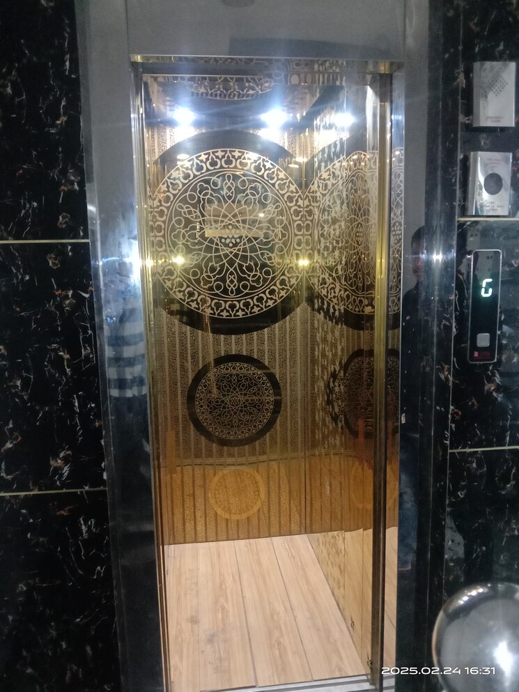 Other, rohini sector 26 3 Bedroom 100 Sq.Yd. Builder Floor In Rohini Sector 26 Delhi 8255533