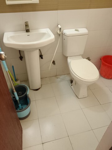 Bathroom in 2 BHK Apartment at Supertech Ecociti, Sector 137 – for Rent