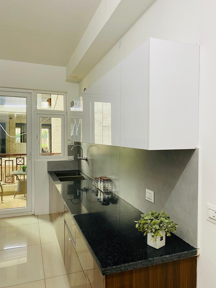 Kitchen, hermitage-centralis 4 Bedroom 3400 Sq.Ft. Apartment In Vip Road Zirakpur 8255594
