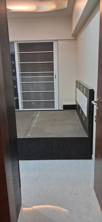 Bathroom in 3 BHK Apartment at Kabra Diamante, Goregaon West – for Rent