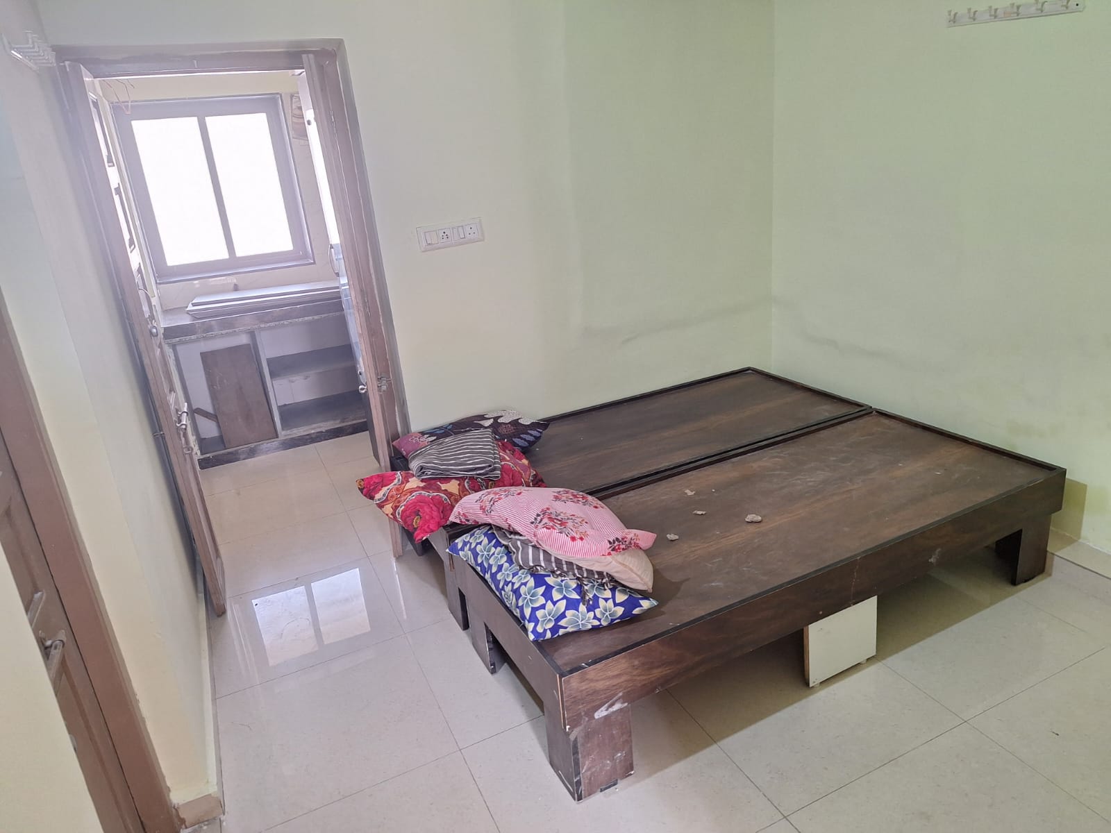 6+ BHK + Pooja Room,Servant Room,Extra Room Independent House For Sale in Commercial Bungalow
 New 