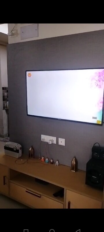 Furnished Amenities in 2.5 BHK Apartment at Prateek Grand Carnesia, Siddharth Vihar – for Rent