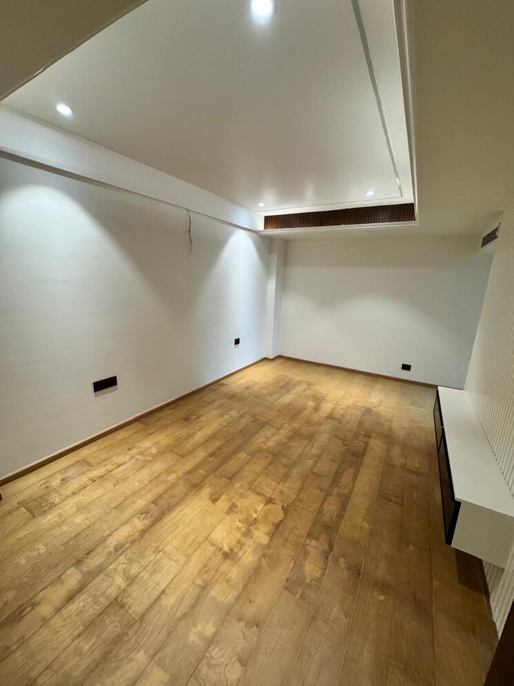 Room, azeagaia-botanica 4 Bedroom 5200 Sq.Ft. Penthouse In Vrindavan Yojna Lucknow 8255772