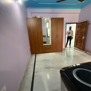 Kitchen in 2.5 BHK Builder Floor at Sector 63 – for Rent