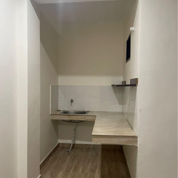 Bathroom in 1 RK Builder Floor at Sector 63 – for Rent