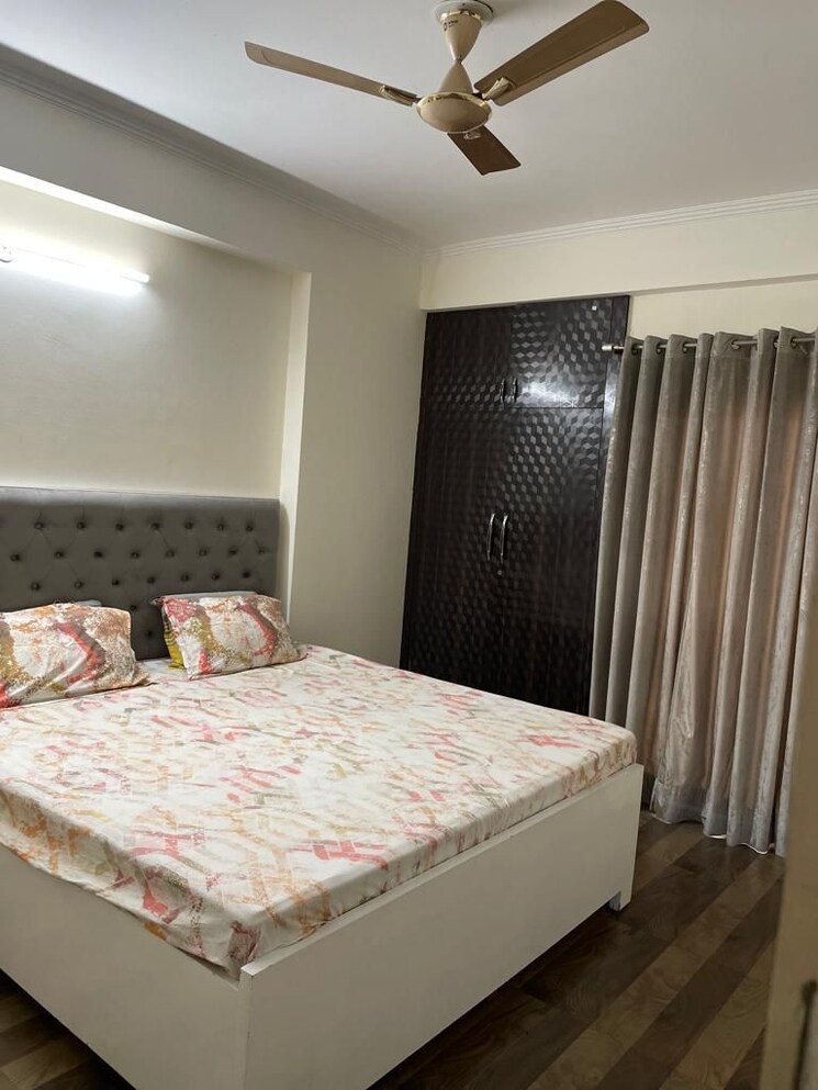 Bedroom, supertech-cape-town 2.5 Bedroom 1150 Sq.Ft. Apartment In Sector 74 Noida 8255852