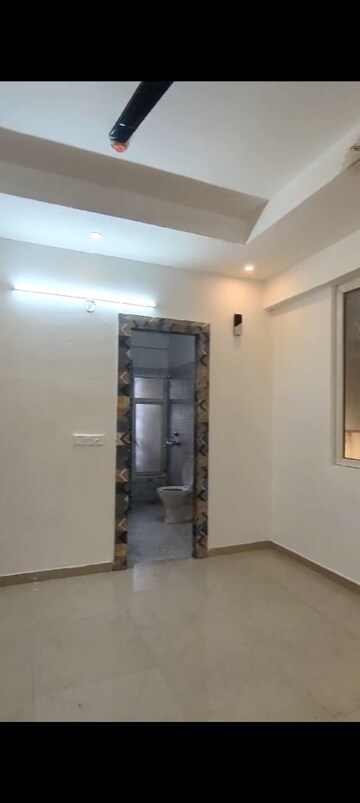 3 BHK Apartment For Rent in Prateek Grand Carnesia Siddharth Vihar Ghaziabad  8255838