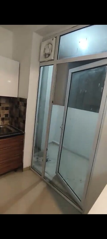 Furnished Amenities in 2 BHK Apartment at Prateek Grand Carnesia, Siddharth Vihar – for Rent