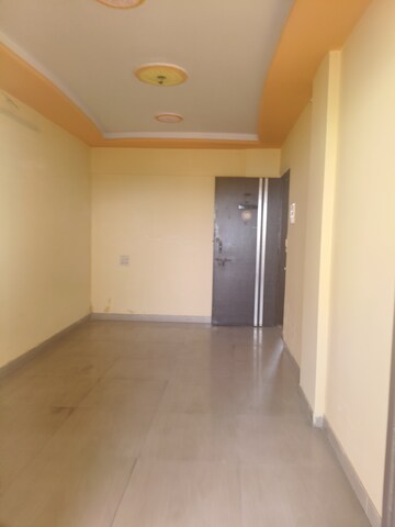 Room in 1 BHK Apartment at Nilkanth Chhaya CHS, Kalyan West – for Rent