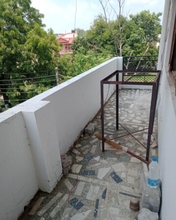 Balcony in 2 BHK Villa at Aliganj – for Rent
