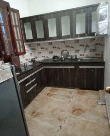 Kitchen in 1 BHK Villa at Aliganj – for Rent