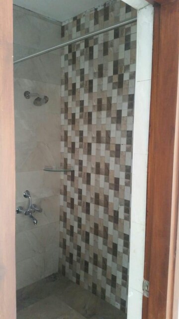 Bathroom in 2 BHK Villa at Sector 19 – for Rent