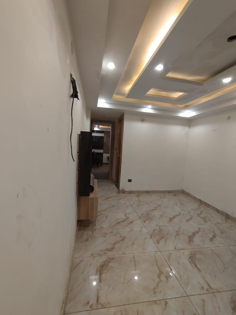 Cover Image, mahavir enclave 1 3 Bedroom 1050 Sq.Ft. Builder Floor In Mahavir Enclave 1 Delhi 8256174