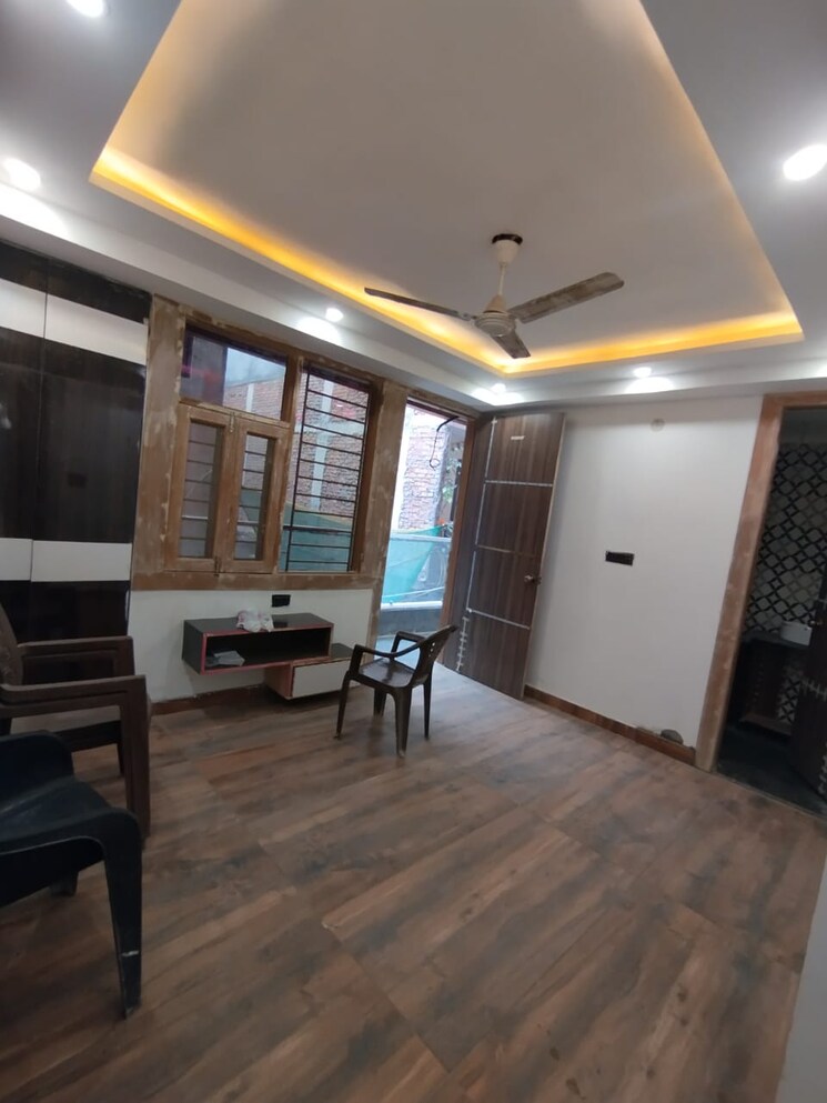 Kitchen, mahavir enclave 1 3 Bedroom 1050 Sq.Ft. Builder Floor In Mahavir Enclave 1 Delhi 8256174