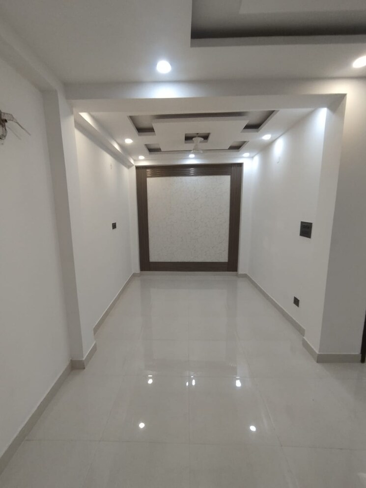 undefined, mahavir enclave 1 3 Bedroom 1050 Sq.Ft. Builder Floor In Mahavir Enclave 1 Delhi 8256174