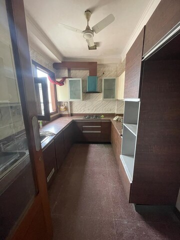 Kitchen in 3 BHK Builder Floor at Shivalik Colony – for Rent