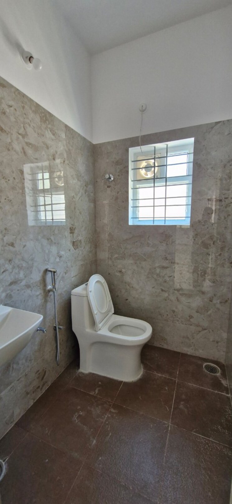 Washroom, btm layout 1 Commercial Office Space 4500 Sq.Ft. In Btm Layout 1 Bangalore 7763857