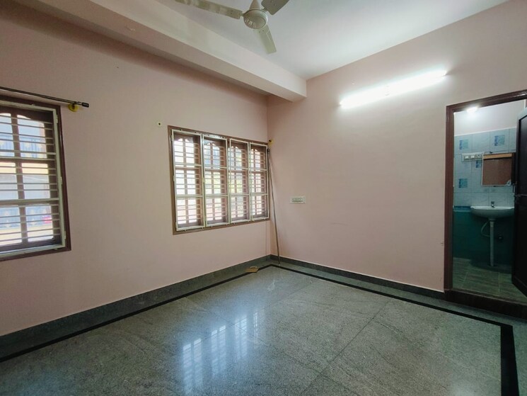 Room, hsr layout 2 Bedroom 1200 Sq.Ft. Builder Floor In Hsr Layout Bangalore 8256618