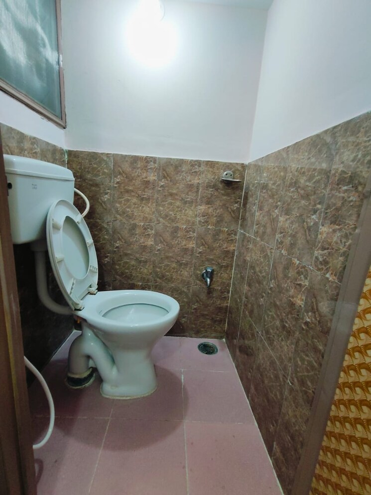 Bathroom, hsr layout 2 Bedroom 1200 Sq.Ft. Builder Floor In Hsr Layout Bangalore 8256618