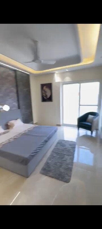 Room in 3 BHK Builder Floor at Amolik Aster Woods, Sector 98 – for Sale