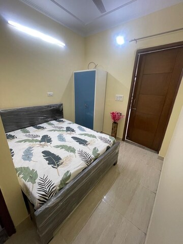Bedroom in 2 BHK Builder Floor at Sector 51 – for Rent