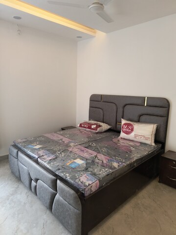 Furnished Amenities in 3 BHK Builder Floor at Kulhan – for Sale