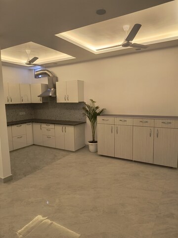 Bathroom in 3 BHK Builder Floor at Kulhan – for Sale