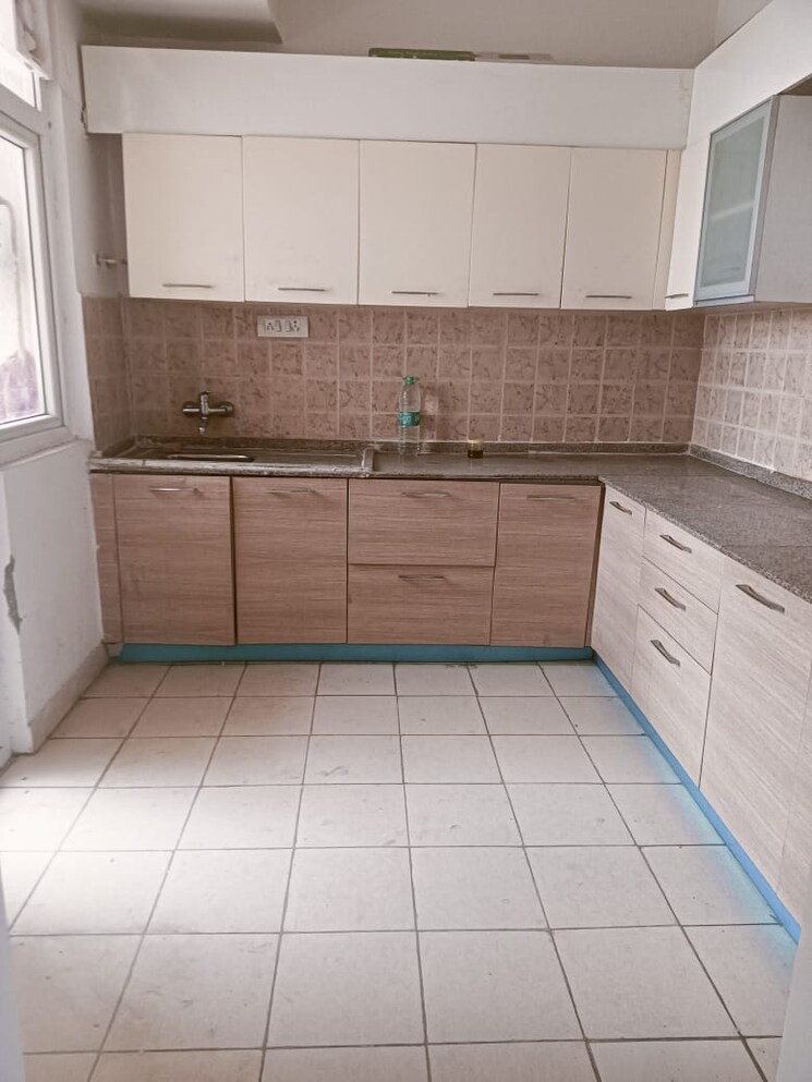 Kitchen, tulip-petals 3 Bedroom 1550 Sq.Ft. Apartment In Sector 89 Gurgaon 8256778