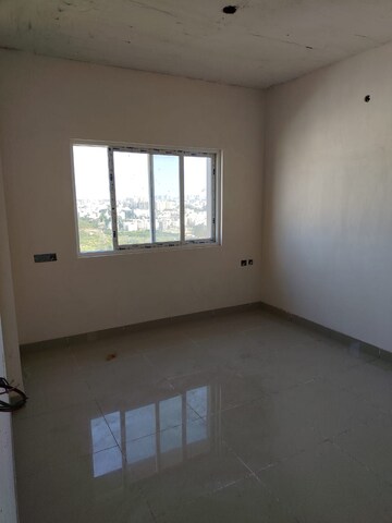 Room in 2 BHK Apartment at TVS Emerald Jardin, Singasandra – for Sale