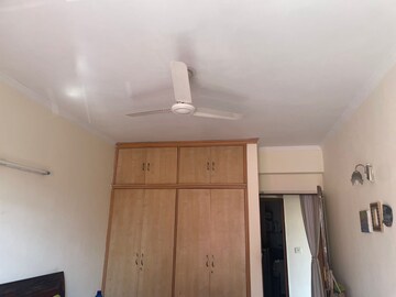 Furnished Amenities in 2 BHK Apartment at Maple Heights, Sector 43 – for Rent