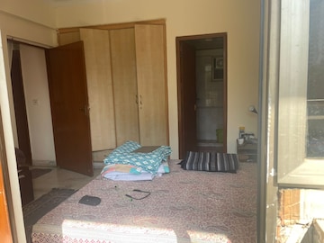 Bedroom in 2 BHK Apartment at Maple Heights, Sector 43 – for Rent