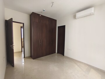 Room in 3 BHK Apartment at Piramal Vaikunth Cluster 1, Balkum Pada – for Sale