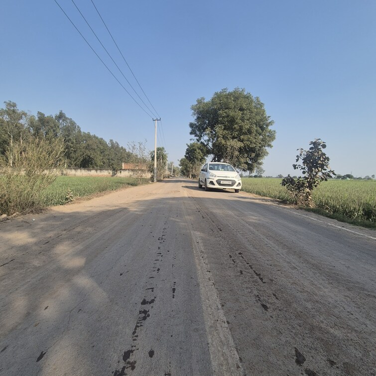 undefined, sector 16 a Commercial Industrial Plot 1000 Sq.Yd. In Sector 16 A Faridabad 8256888