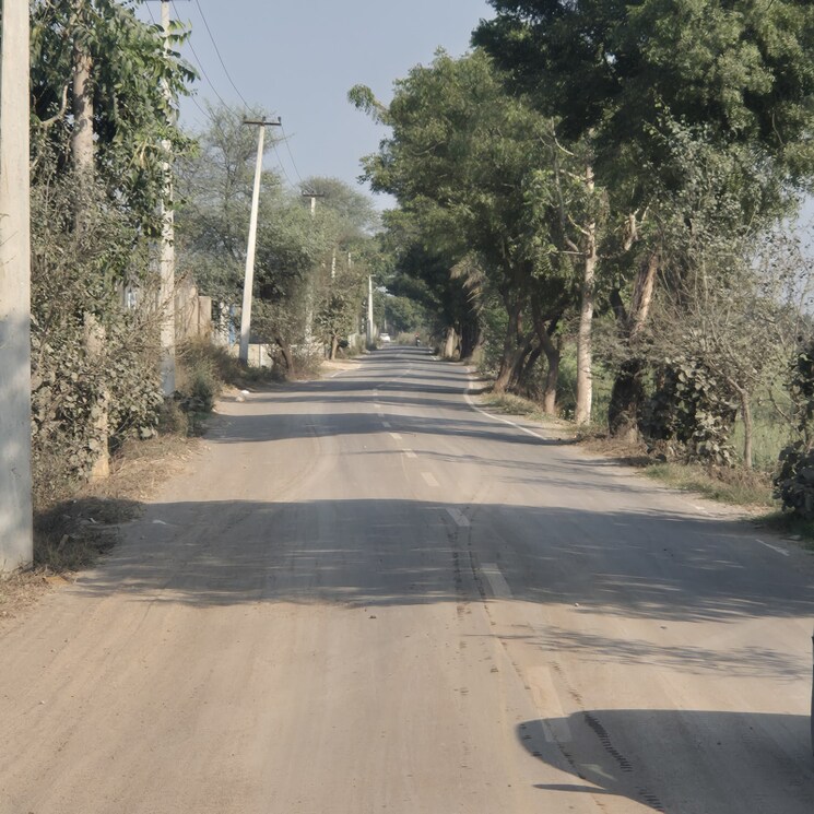 Balcony, sector 16 a Commercial Industrial Plot 1000 Sq.Yd. In Sector 16 A Faridabad 8256888