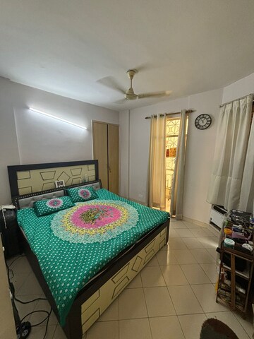 Bedroom in 2 BHK Apartment at Maple Heights, Sector 43 – for Rent