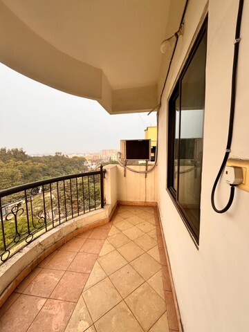 Balcony in 3 BHK Apartment at Shankar Nagar – for Rent