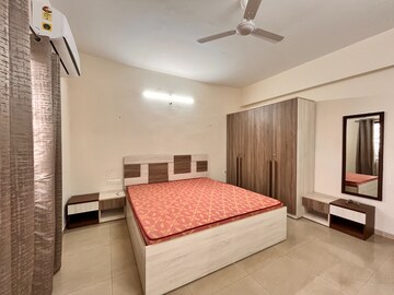 Bedroom in 3 BHK Apartment at Shankar Nagar – for Rent