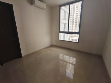 Room in 3 BHK Apartment at Piramal Vaikunth Cluster 1, Balkum Pada – for Sale
